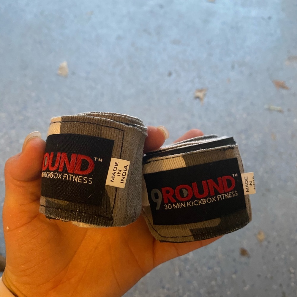 9round Hand wraps